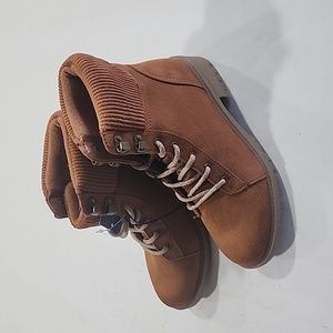 Womens boots